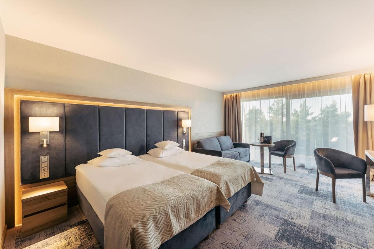 Hotel Senator Дзвижино Экстерьер фото