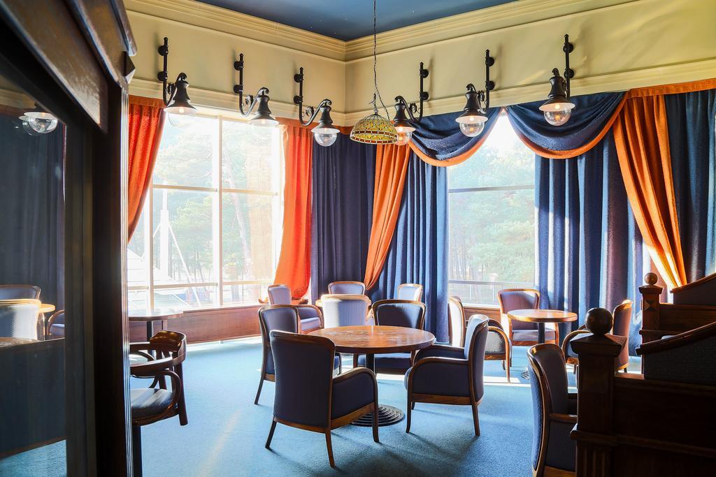 Hotel Senator Дзвижино Экстерьер фото